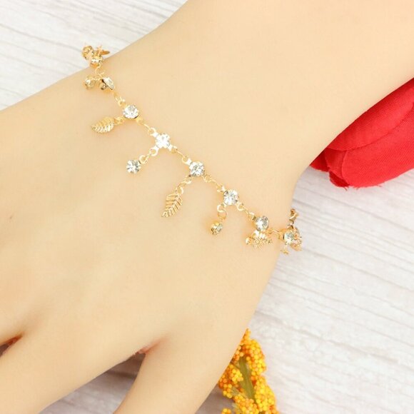 "Trendy Handmade Bracelet – A Thoughtful Gift for Girls & Women | UNVRC1266 - Picture 8 of 10